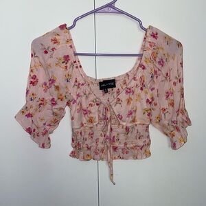 Kendall & Kylie pink floral crop top, half sleeve, size S, great condition